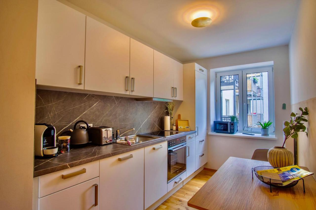 4-Room Luxury Apartment - Close To Central Station, Free Parking, Kitchen Лейпциг Екстер'єр фото